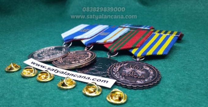 Satya Lencana Seroja GOM Timtim Timor Timur